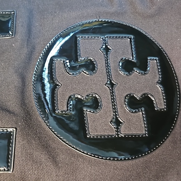 Tory Burch Ella Tote - Picture 11 of 13